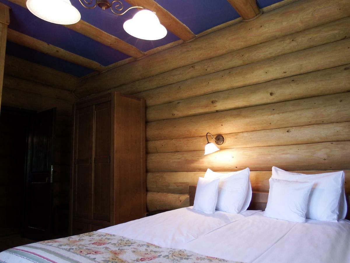 Отель Casa Din Vale Sacuieu Экстерьер фото