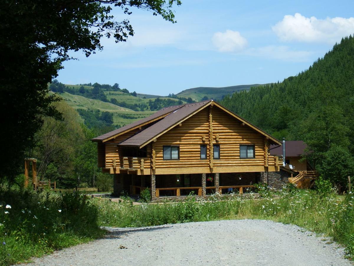 Отель Casa Din Vale Sacuieu Экстерьер фото